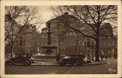 VINTAGE POSTCARD Small Tables Of Paris the place of the French Theater and the Theater