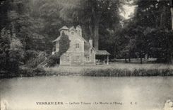 POSTAL Versalles pequeño Trianon de la VENDIMIA el molino y el I Etang