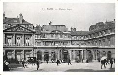 VINTAGE POSTCARD Paris Palais Royal