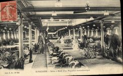 CPA Bateau Paquebot St Nazaire Salon a bord d'un paquebot transatlantique