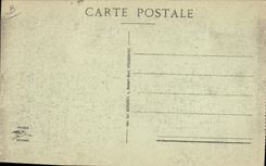 VINTAGE POSTCARD Militaria German Prisoners ravelling before the General headquarter Souilly 1916