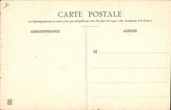 CPA Folklore Roussillon Jeune Catalane allant a la fontaine