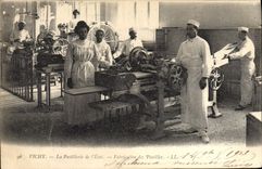 VINTAGE POSTCARD Vichy Pastillerie De I' State Manufacture Of the pastilles