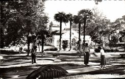 CPM Barbotan Les Thermes Le Parc Et Le Golf Miniature