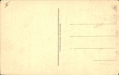 CPA Bateau Paquebot rentrant au port Marseille