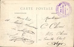 CPA Militaria Prisonniers de guerre travaillant a la construction d'un pont 