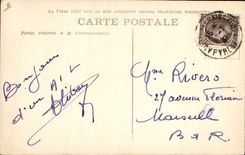 CPA Folklore Amelie les Bains Catalane tricotant du bas 