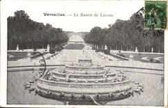 VINTAGE POSTCARD Versailles the Basin De Latone