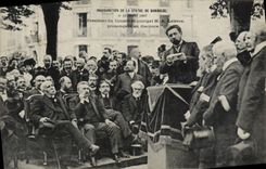 Inauguración de Militaria de la POSTAL de la VENDIMIA de la estatua de Garibaldi el presidente del consejo municipal de Lefevre que hace el discurso