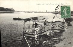 VINTAGE POSTCARD Vichy I' Embarcadere Of the Golf On I' Allier