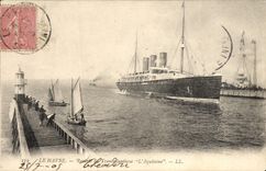 VINTAGE POSTCARD Boat Steamer Le Havre Returned of the Deck chair Aquitaine