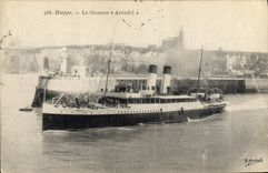 VINTAGE POSTCARD Dieppe Boat the steamer Arundel