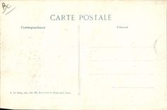CPA Militaria Prisonniers allemands a Compiegne