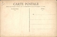 CPA Militaria On interroge un prisonnier allemand 