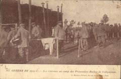 VINTAGE POSTCARD Militaria kitchens with the camp of the prisoners boches of Coetquidam