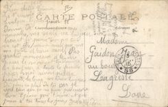 VINTAGE POSTCARD Militaria Territoriaux French giving has to drink has German prisoners