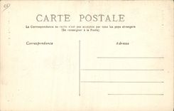 CPA Folklore Porteuse d'eau Pyrenees