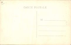 CPA Folklore Pyrenees Costumes Femmes