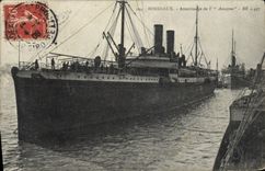 VINTAGE POSTCARD Boat Steamer Bordeaux Landing of the Amazon