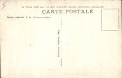 CPA Folklore Pyrenees Montagnarde filant 