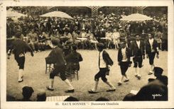 CPA Folklore Eaux Bonnes Danseurs Ossalois 