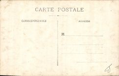 CPA Politique Satirique Begard Preparatifs de Fete Dieu La croix et la banniere 