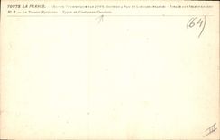 CPA Pyrenees Enfant Folklore