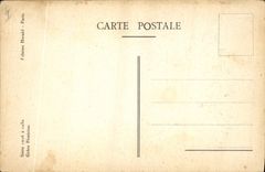 CPA Illustrateur Femme