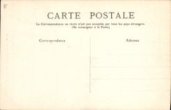 CPA Folklore Pyrenees Jeune couple en route pour la ville Enfants