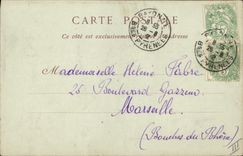 CPA Folklore Pyrenees Jeune femme 