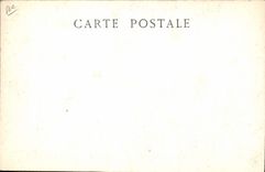 CPA Alphonse XIII a Chalons SM le Roi pendant le defile 