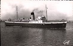 MODERN CARD Saint-Malo Boat Arrived of Brittany