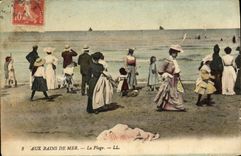 VINTAGE POSTCARD Fantasy Women With the sea bathings the Beach