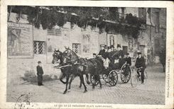 VINTAGE POSTCARD the king and the president Place Saint Pierre