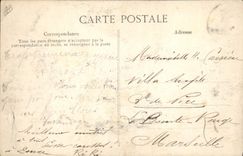 La revista de la POSTAL de la VENDIMIA Longchamp de Sr. Fallieres del 14 de julio de 1910 da el accodance a los oficiales adorna