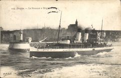 VINTAGE POSTCARD Dieppe Boat the steamer Brighton