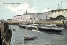 VINTAGE POSTCARD Boat Steamer Dieppe Departure of Brighton