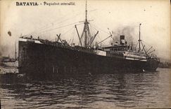 CPA Bateau Paquebot interallie Batavia