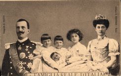 CPA Famiglia La Reale d'Italia