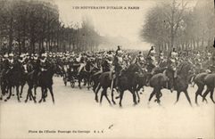 CPA Les souverains d'Italie a Paris Place de l'Etoile Passage du cortege 