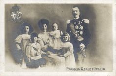 CPA Famiglia Reale d'Italia