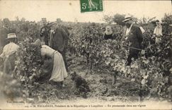 CPA M Fallieres President de la Republique a Loupillon En promenade dans ses vignes