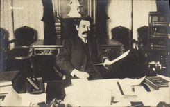 VINTAGE POSTCARD Aristide Briand President of the Republic