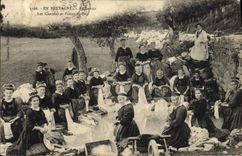 CPA Folklore Bretagne Au lavoir Les cancans et potins du jour TOP
