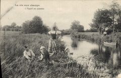 CPA Folklore L'appel au passeur 