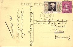 VINTAGE POSTCARD Coach With the country of Berry oxen to the ploughing