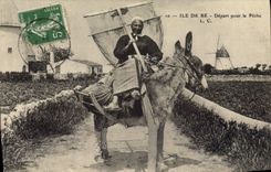 CPA Ane Mule lle de Re Depart pour le peche Femme 