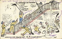 CPA Militaria Au nettoyage de l'escalier 
