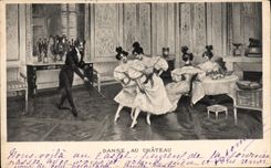 CPA Danse au chateau