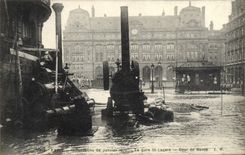 CPA Paris Crue de la Seine 29 janvier 1910 Gare Saint-Lazare Pompes d'epuisement Cour de Rome